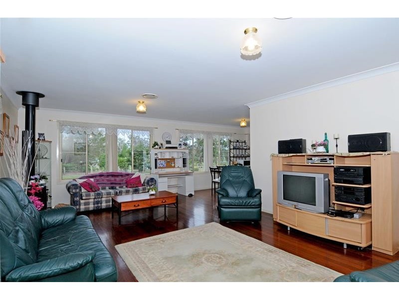 9 Glen Haven Drive, Kew NSW 2439