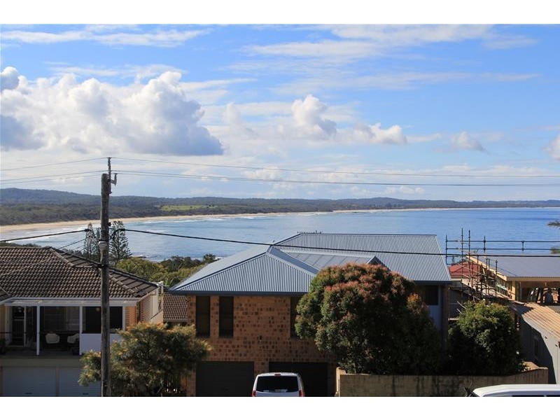 19 Seaview Street, Bonny Hills NSW 2445
