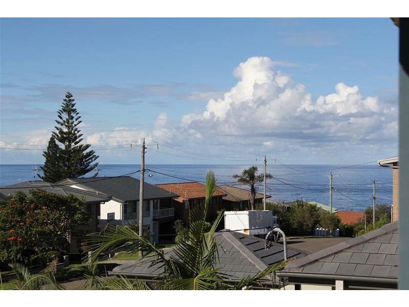 19 Seaview Street, Bonny Hills NSW 2445