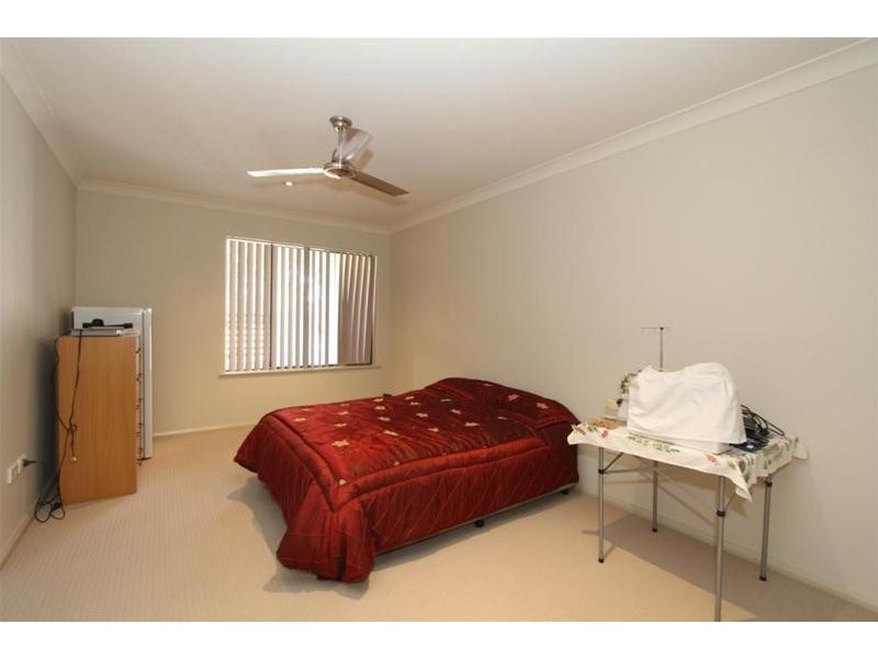 2/39 The Parade, North Haven NSW 2443