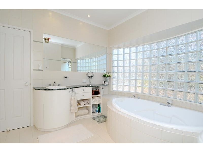 15b Bundarra Way, Bonny Hills NSW 2445