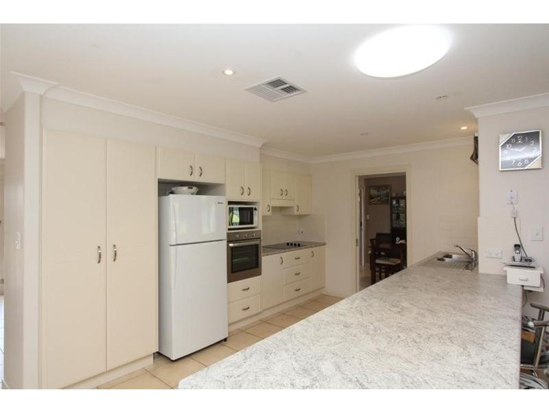 8 Diamentina Way, Laurieton NSW 2443