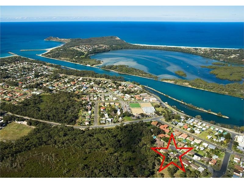 9 Lepemi Place, North Haven NSW 2443