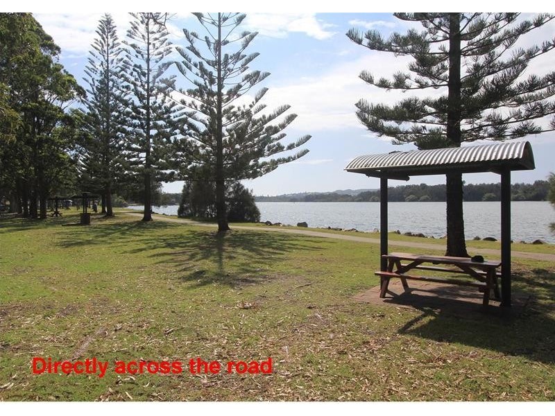3/563 Ocean Drive, North Haven NSW 2443