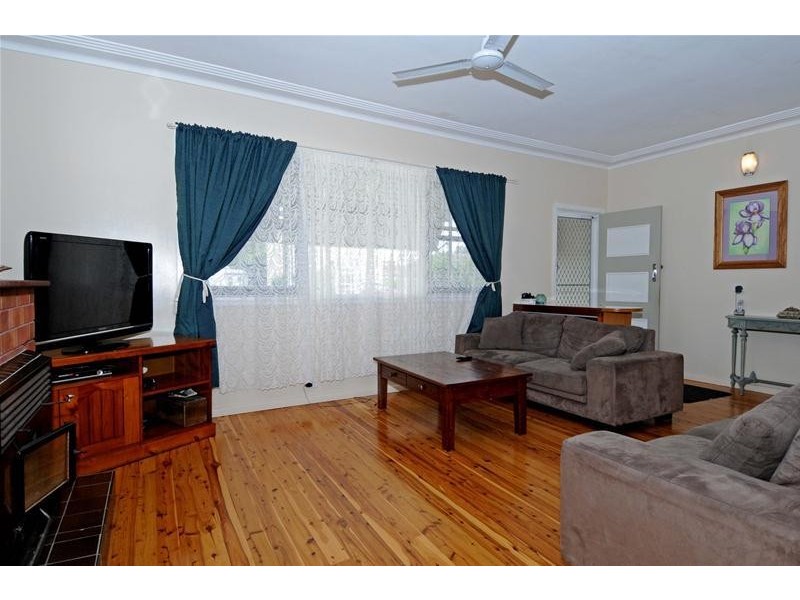 11 Rowley Street, North Haven NSW 2443