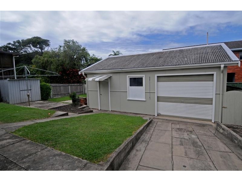 11 Rowley Street, North Haven NSW 2443