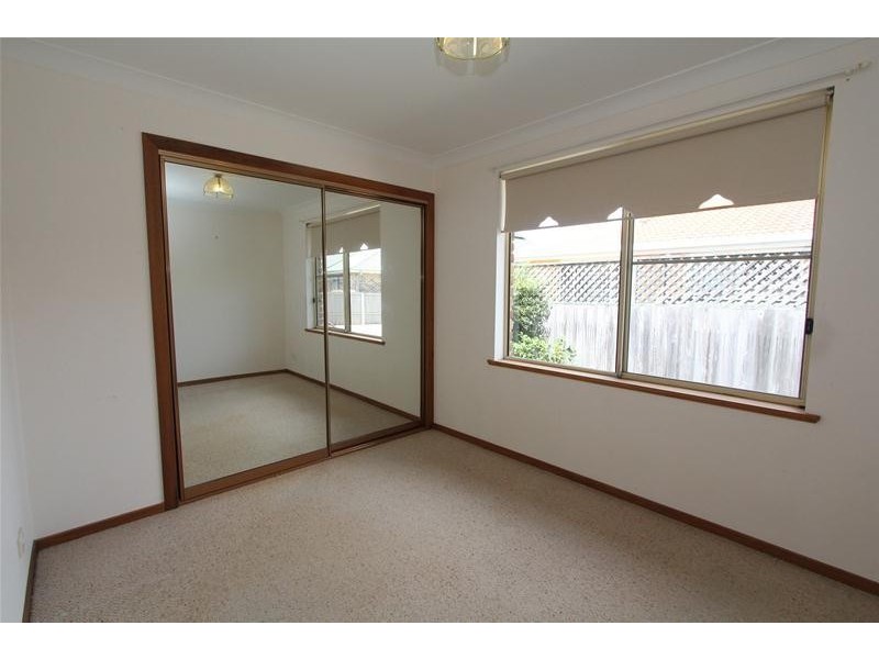 2/24 Edith Street, North Haven NSW 2443