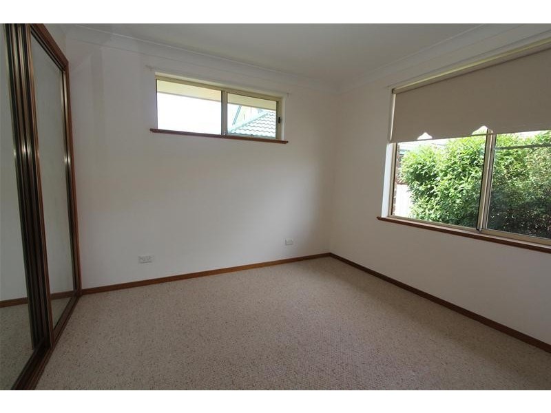 2/24 Edith Street, North Haven NSW 2443