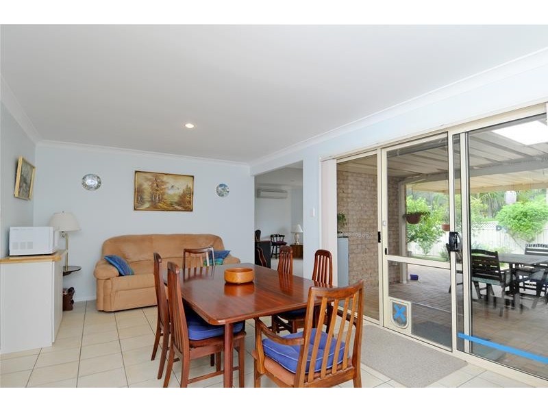 26 Casuarina Drive, Laurieton NSW 2443