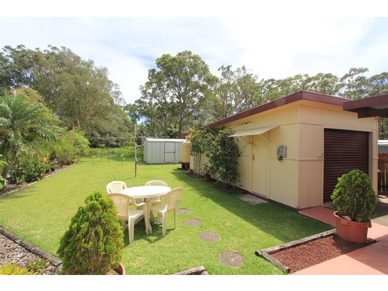 13 Pioneer Street, North Haven NSW 2443