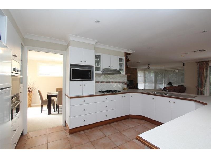 30 Waterview Crescent, Laurieton NSW 2443