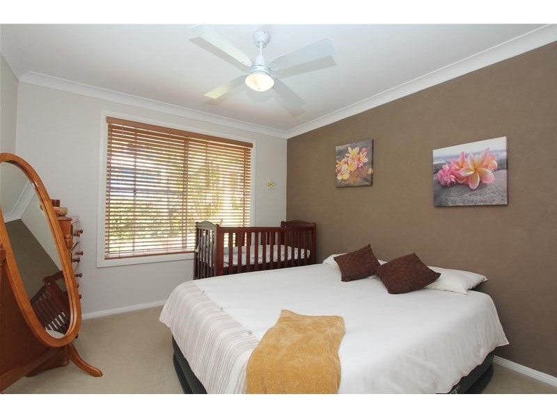 30 Waterview Crescent, Laurieton NSW 2443