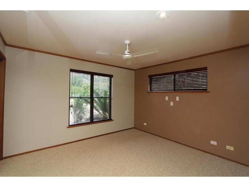 3 Hope Close, Dunbogan NSW 2443