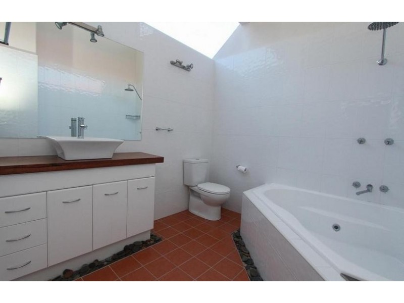 9 Hungerford Place, Bonny Hills NSW 2445