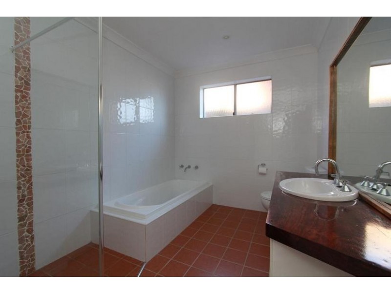 9 Hungerford Place, Bonny Hills NSW 2445