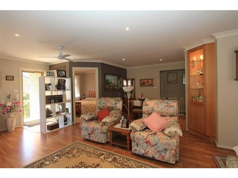 1/6 Reliance Crescent, Laurieton NSW 2443