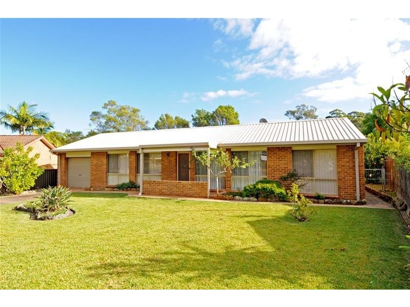 5 Cook Close, Lakewood NSW 2443