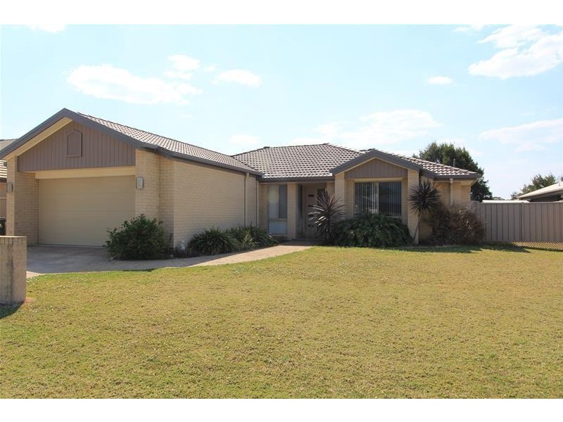 9 Northwind Crescent, Bonny Hills NSW 2445