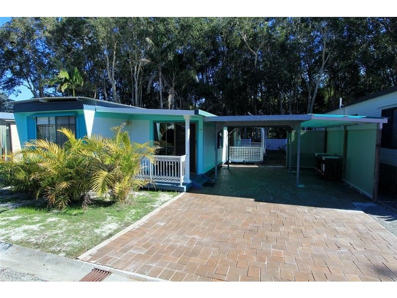 90 Seafront Circuit, Bonny Hills NSW 2445