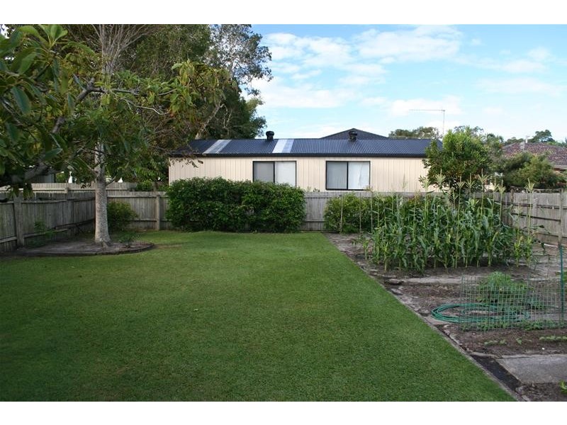 16 Leighton Close, North Haven NSW 2443