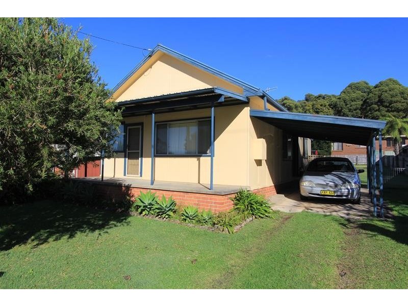 10 Kew Road, Laurieton NSW 2443