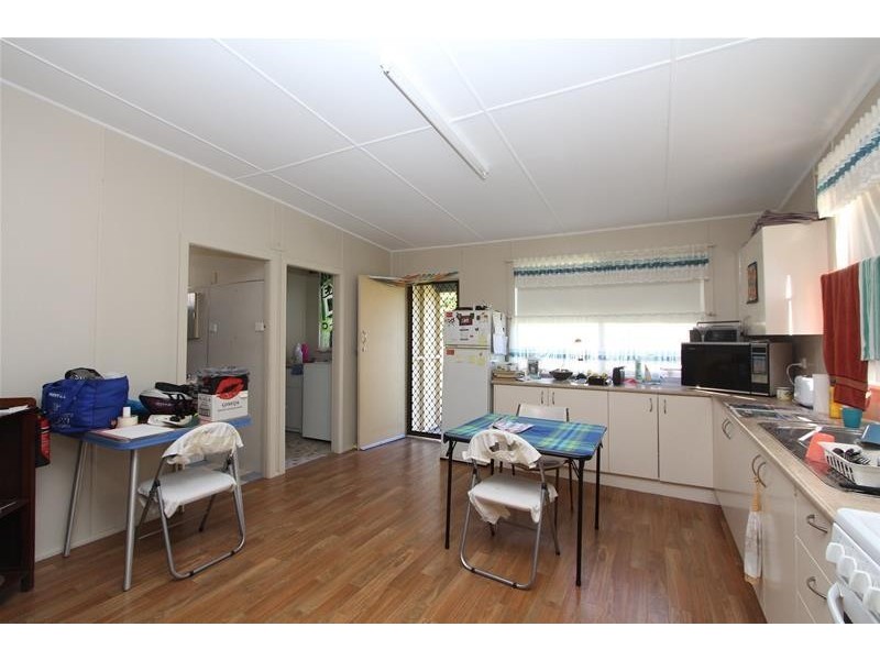 10 Kew Road, Laurieton NSW 2443