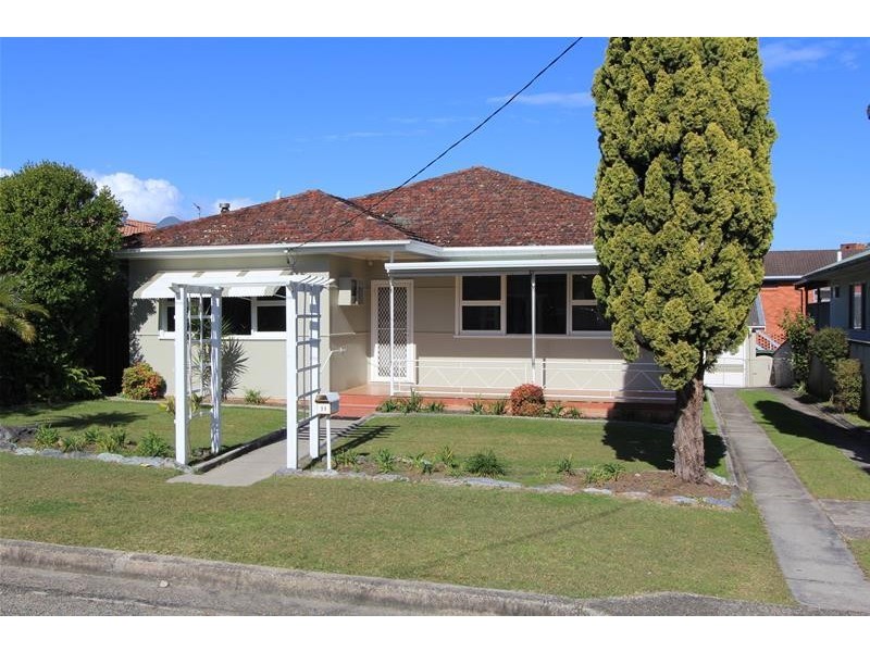 11 Rowley Street, North Haven NSW 2443