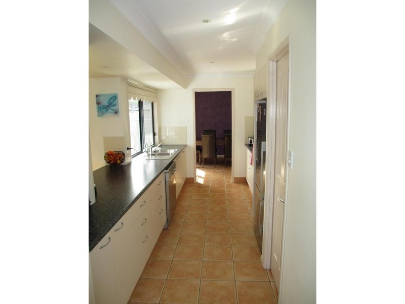 18 Hungerford Place, Bonny Hills NSW 2445