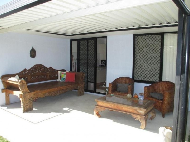 18 Hungerford Place, Bonny Hills NSW 2445