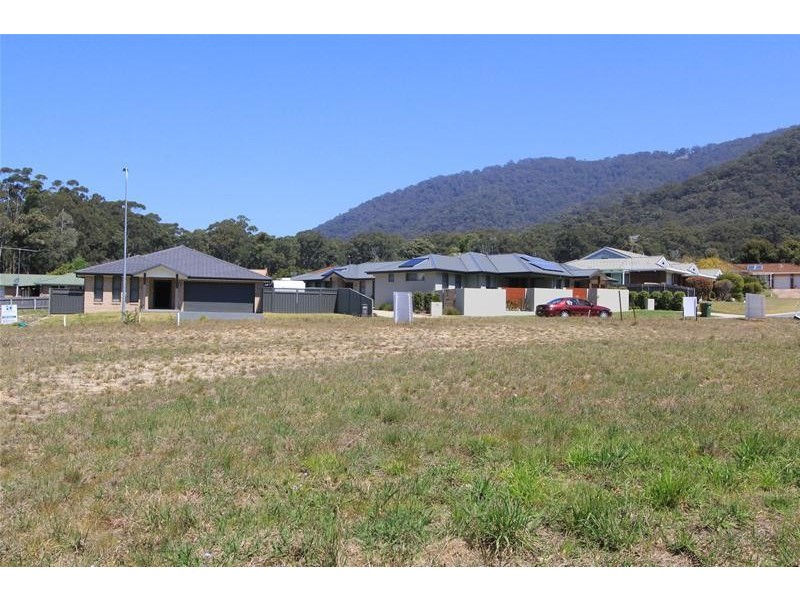 11 Investigator Way, Laurieton NSW 2443