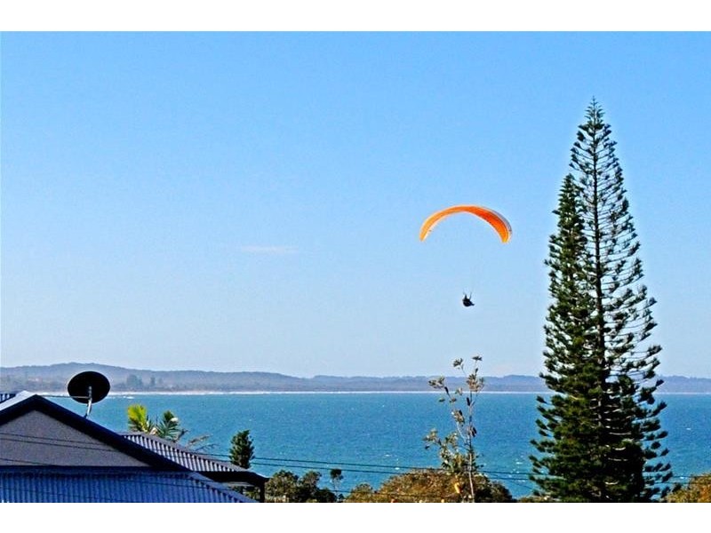 9 Elizabeth Street, Bonny Hills NSW 2445