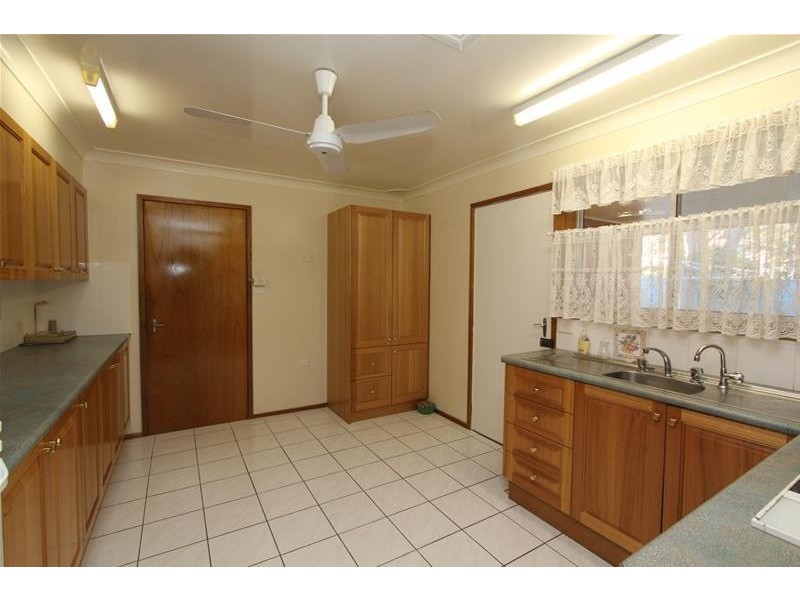 100 Norman Street, Laurieton NSW 2443