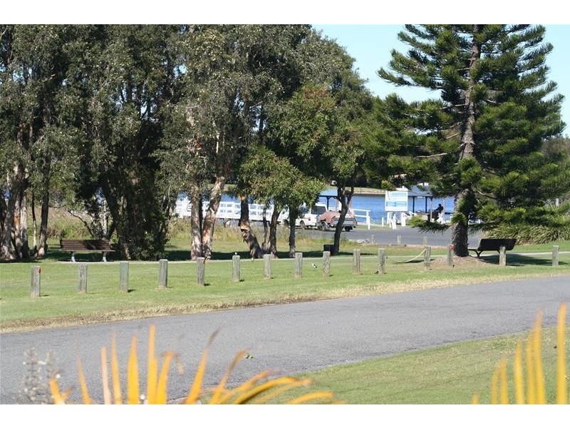 1/10 McLennan Street, Laurieton NSW 2443