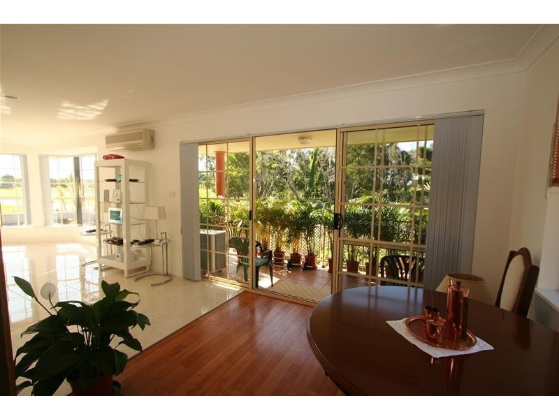 1/10 McLennan Street, Laurieton NSW 2443