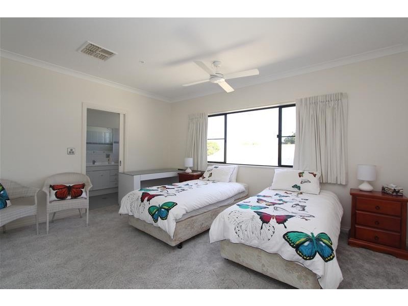 17/16-18 Laurie Street, Laurieton NSW 2443