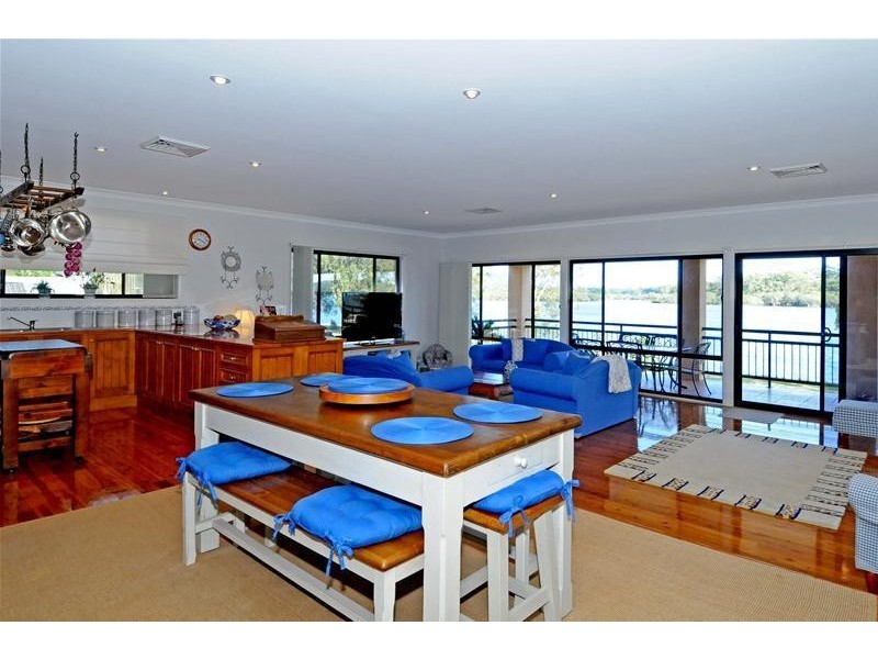 72 The Boulevarde, Dunbogan NSW 2443