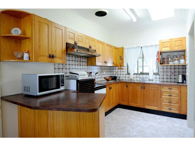 42 The Parade, North Haven NSW 2443