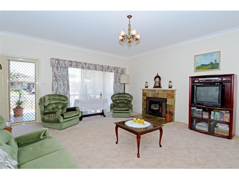 42 The Parade, North Haven NSW 2443