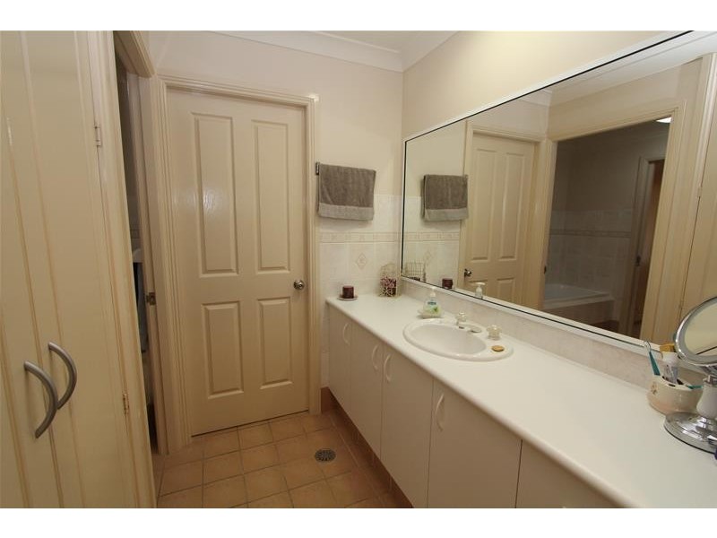 1/24 Bold Street, Laurieton NSW 2443