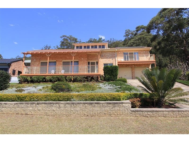 24 Waterview Crescent, West Haven NSW 2443