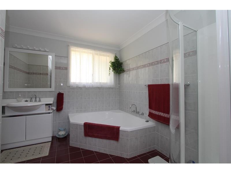 24 Waterview Crescent, West Haven NSW 2443