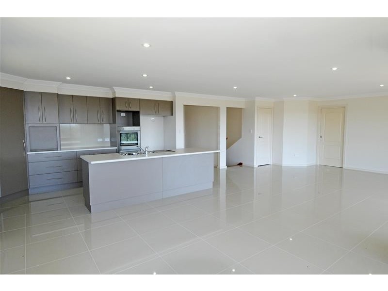 12 Admirals Circle, Laurieton NSW 2443