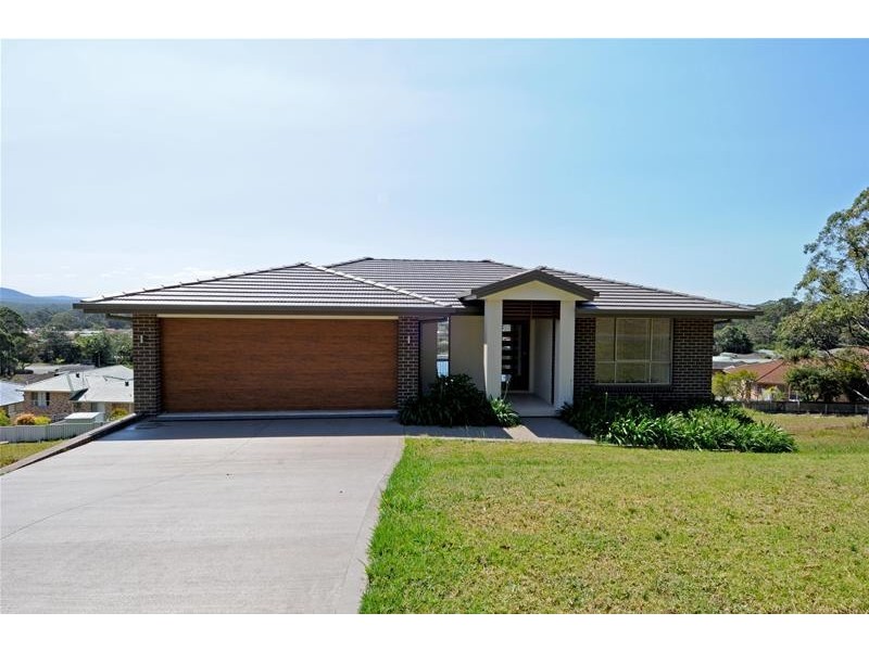 12 Admirals Circle, Laurieton NSW 2443