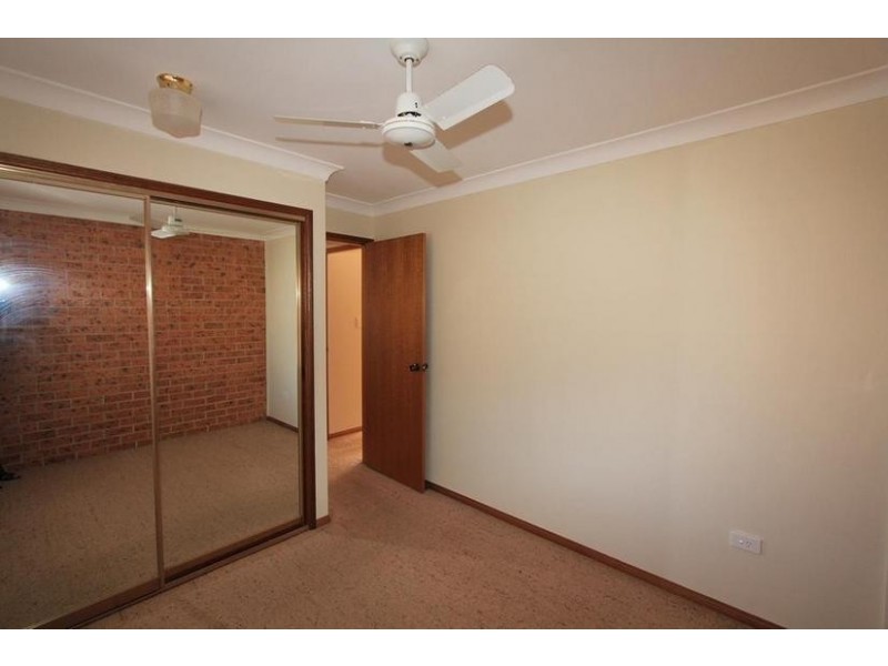 2/3 Lauren Close, North Haven NSW 2443