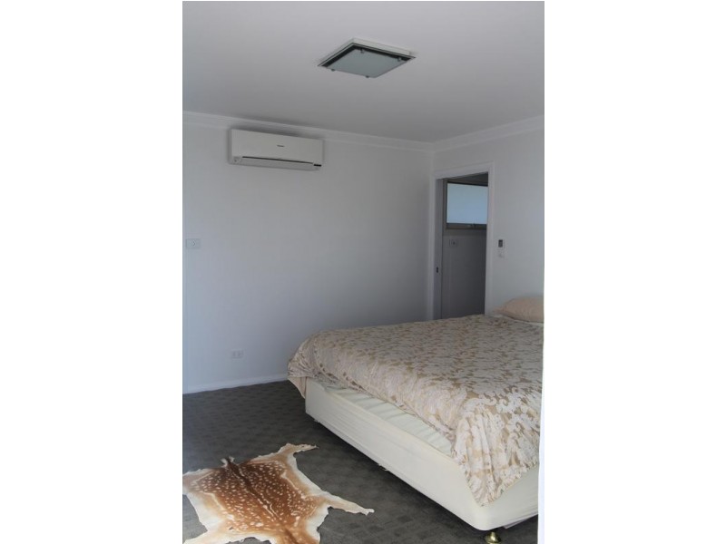 10 KORIBAH AVENUE, Lake Cathie NSW 2445