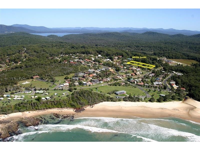 995 Ocean Drive, Bonny Hills NSW 2445