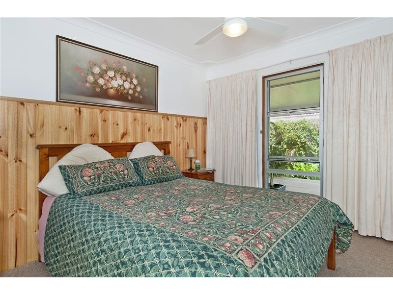 1 Seaview Avenue, Dunbogan NSW 2443