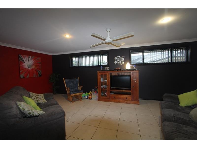 48 Explorers Way, Lake Cathie NSW 2445