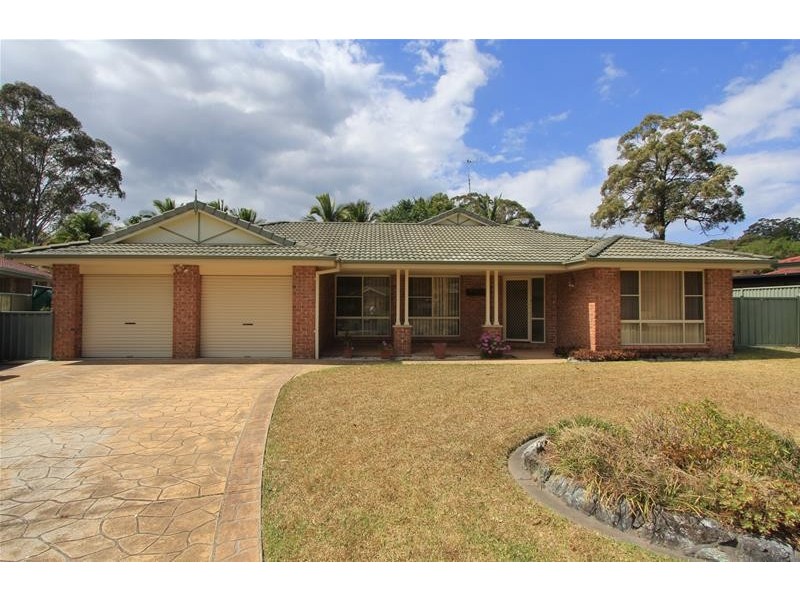 13 Pelican Court, Laurieton NSW 2443