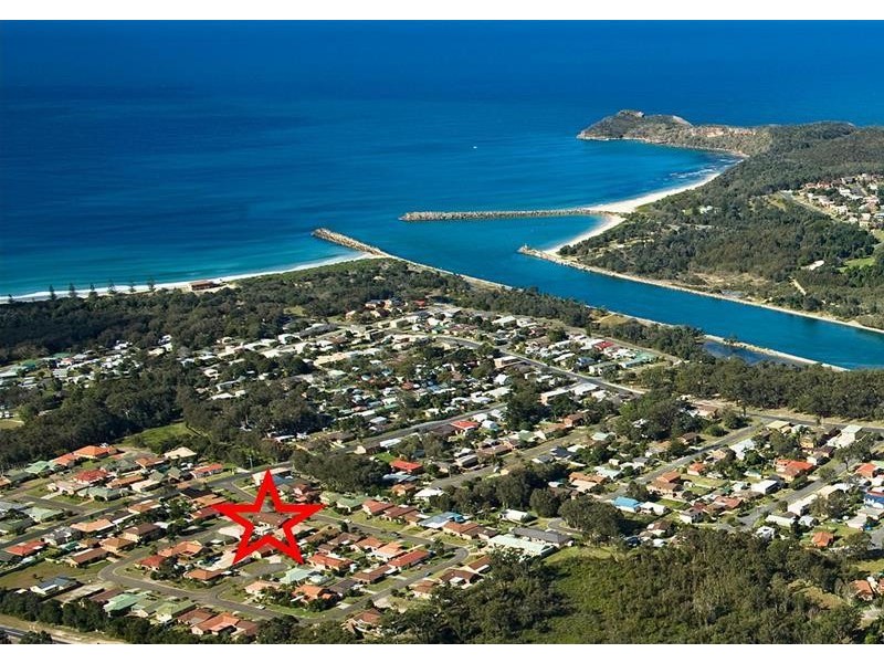 1/8 Murson Crescent, North Haven NSW 2443